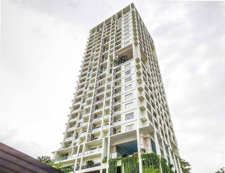 Embassy Central | $212,000 Condo