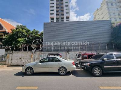  , BKK 1, Chamkarmon, พนมเปญ