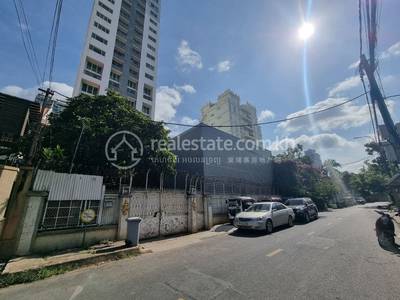 , BKK 1, Chamkarmon, พนมเปญ