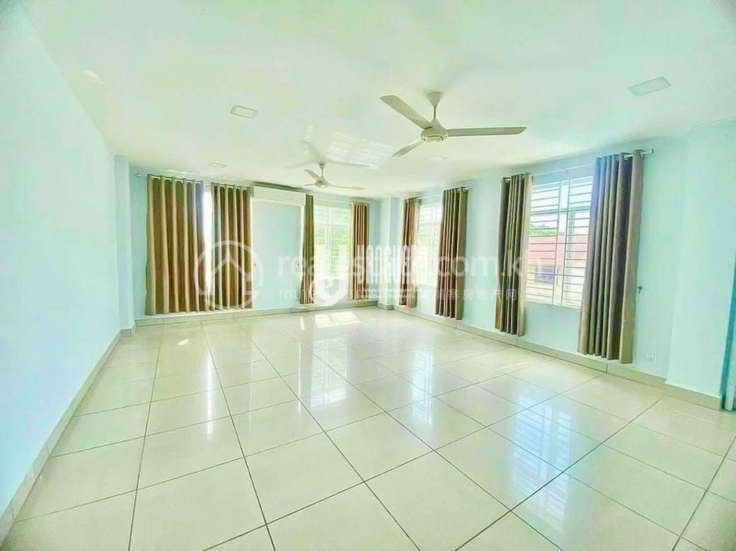 Phnom Penh Thmey Building For Rent in Phnom Penh Thmey