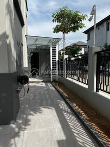    , ជើងឯក, ដង្កោរ, ភ្នំពេញ