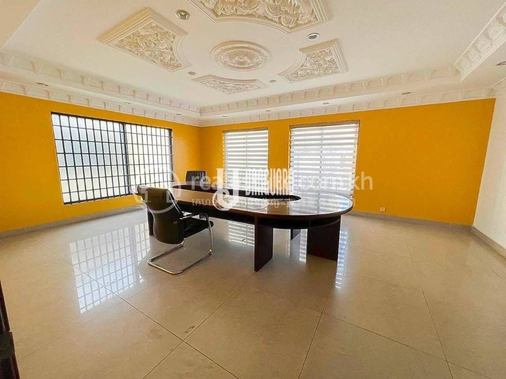 Daun Penh Offices For Rent in Daun Penh