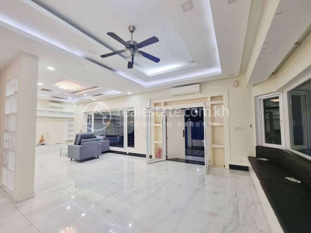 Chamkarmon别墅出租，价格$3,500