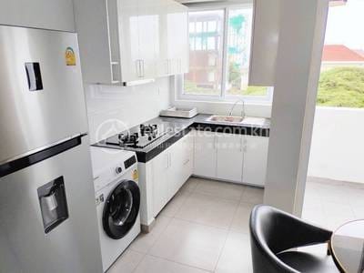 Apartment For Rent with 1 Parking Space