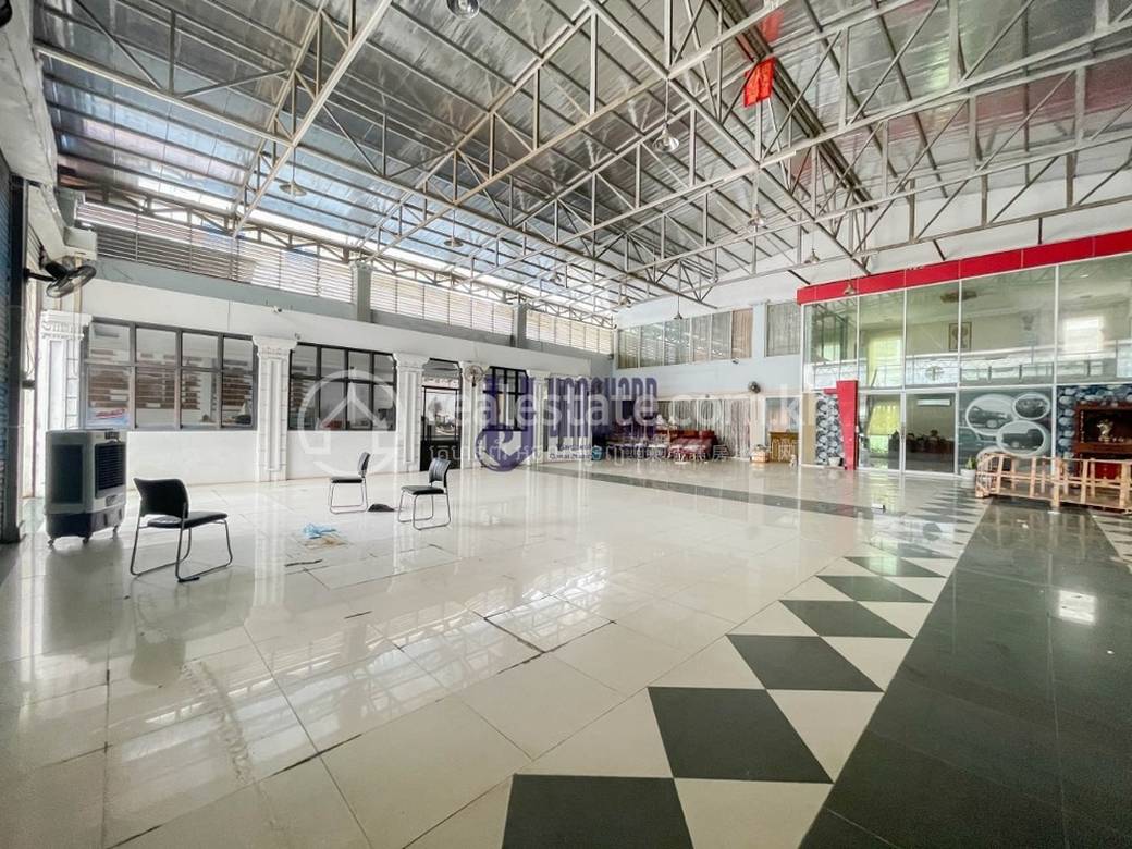 Toul Korkの建築賃貸物件 $13,500