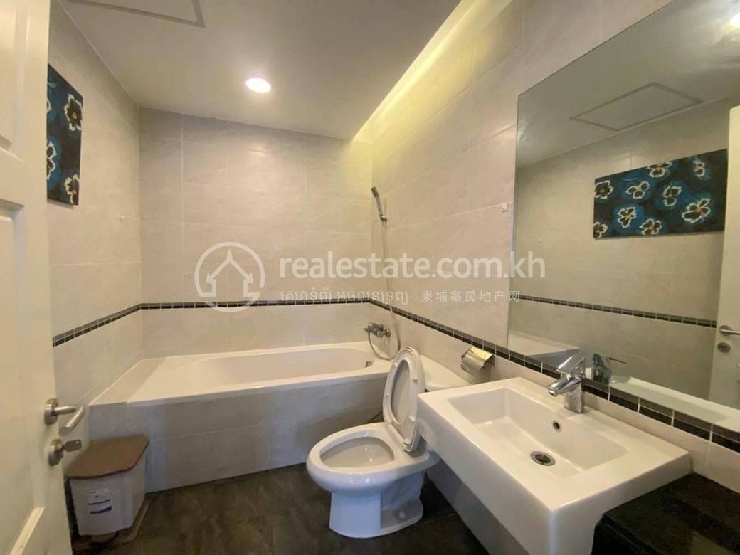 Chamkarmon Apartment For Rent in Chamkarmon