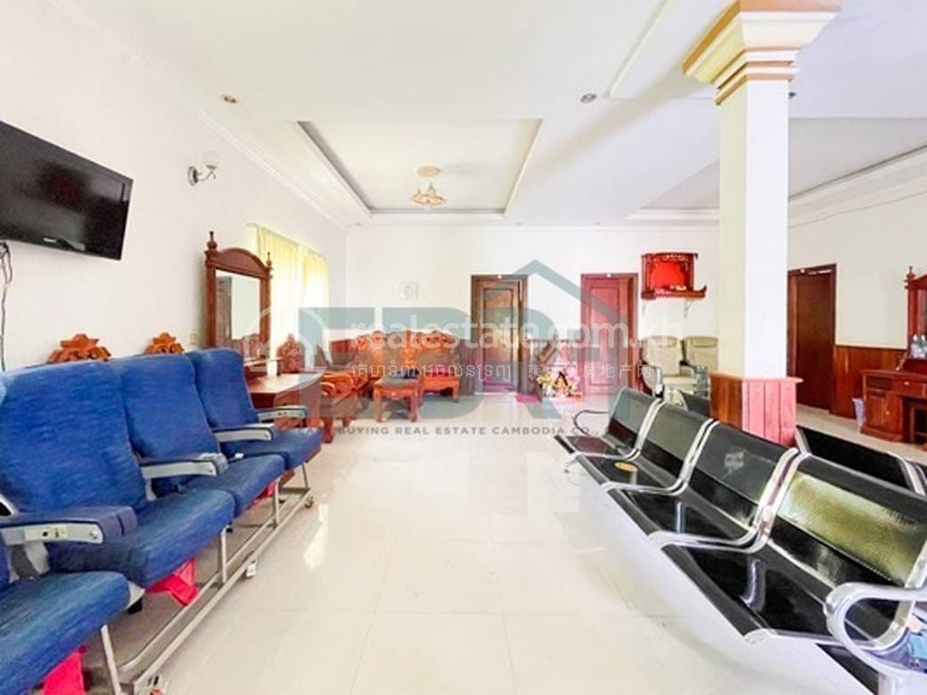 Villa For Rent in Svay Dankum, Siem Reap, Siem Reap