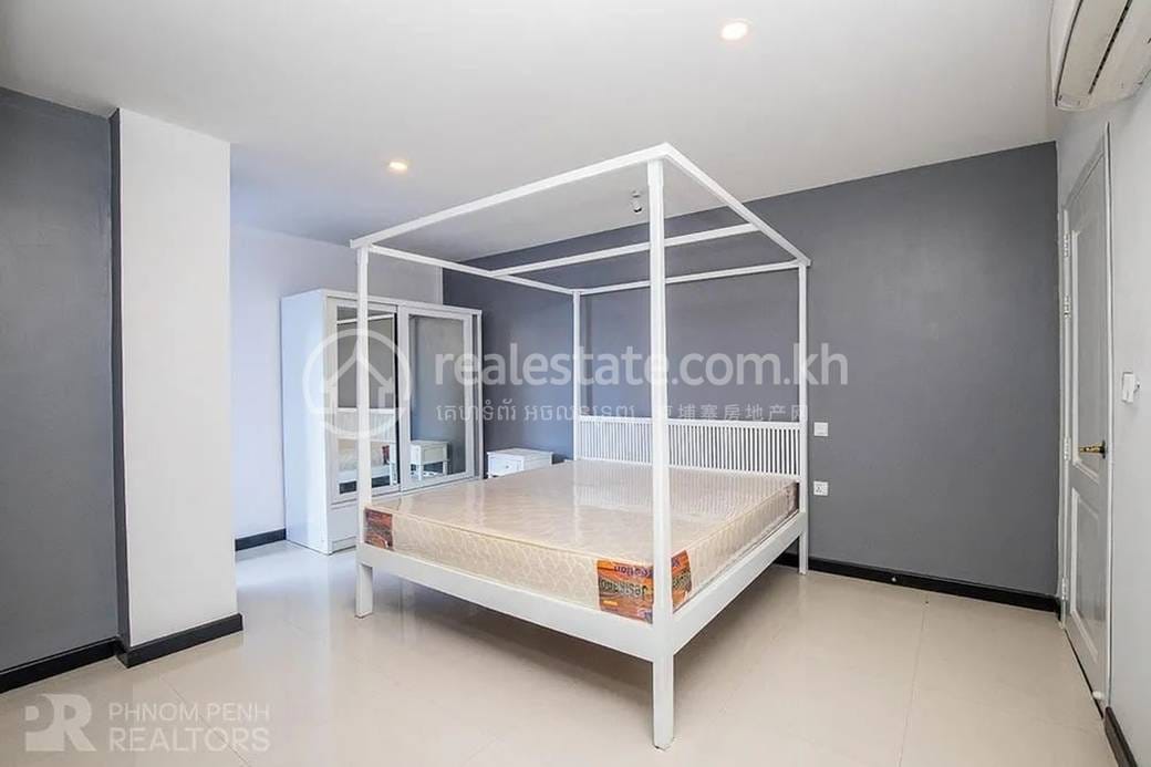 อพาร์ทเม้นท์ สำหรับเช่า ใน Daun Penh $900