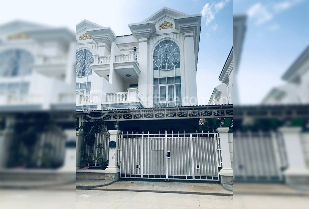 Twin Villa For sale