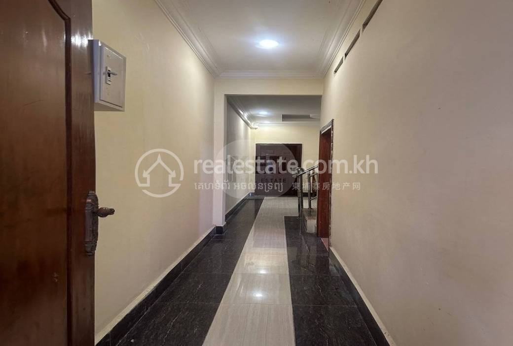 แฟลต สำหรับเช่า ใน Daun Penh $650