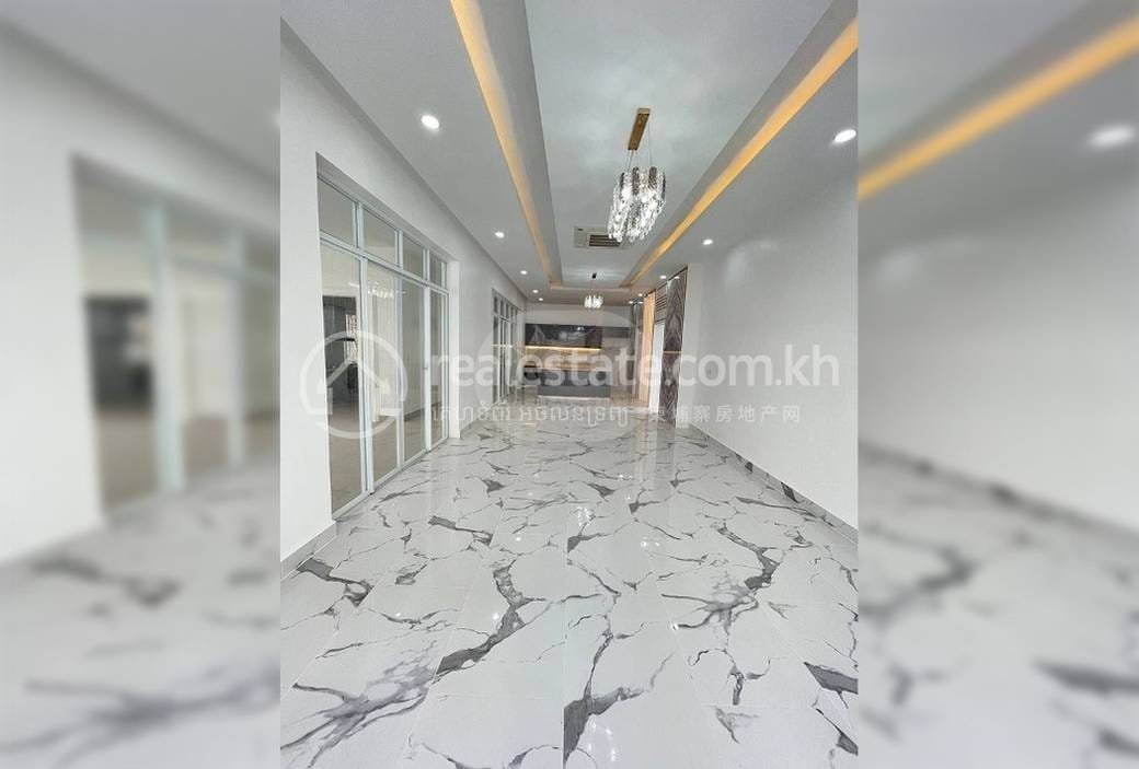 Villa For Sale in Chroy Changvar $3,000,000
