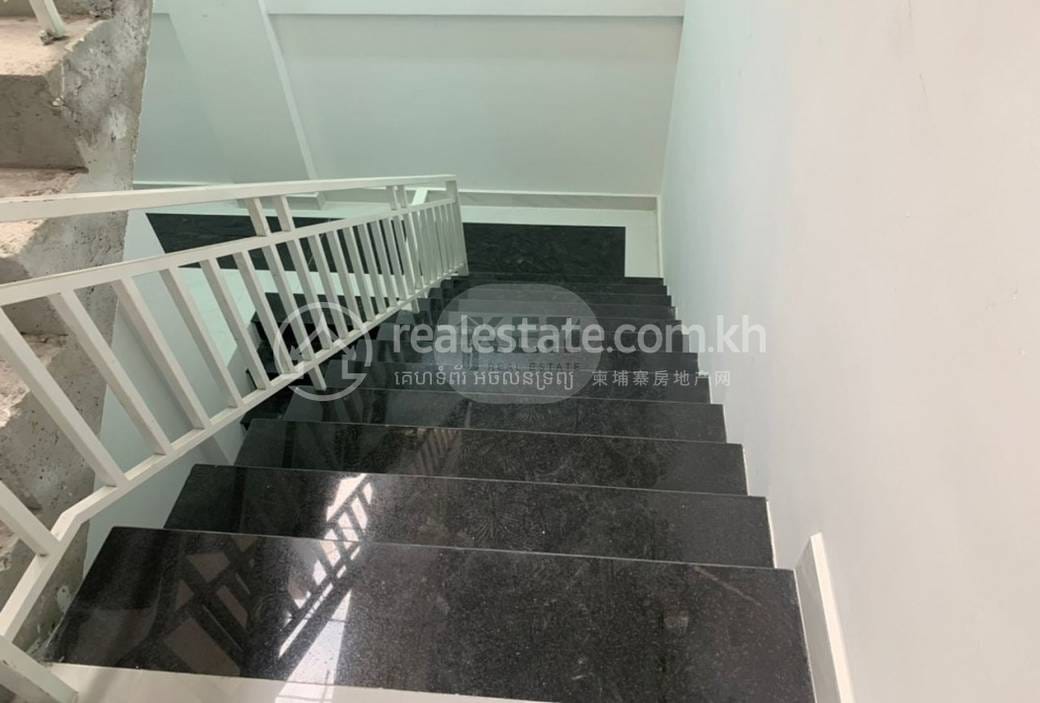 Meanchey Building For Sale & Rent in Meanchey