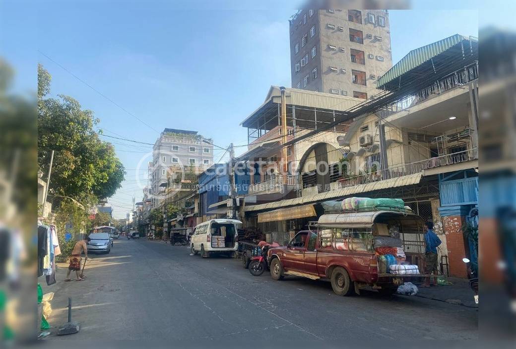 Boeung Salang Entrepôt À vendre à Boeung Salang