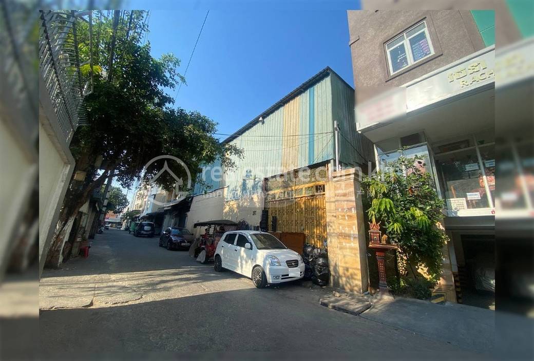 Entrepôt À vendre de 426 m² de terrain pour $850,000