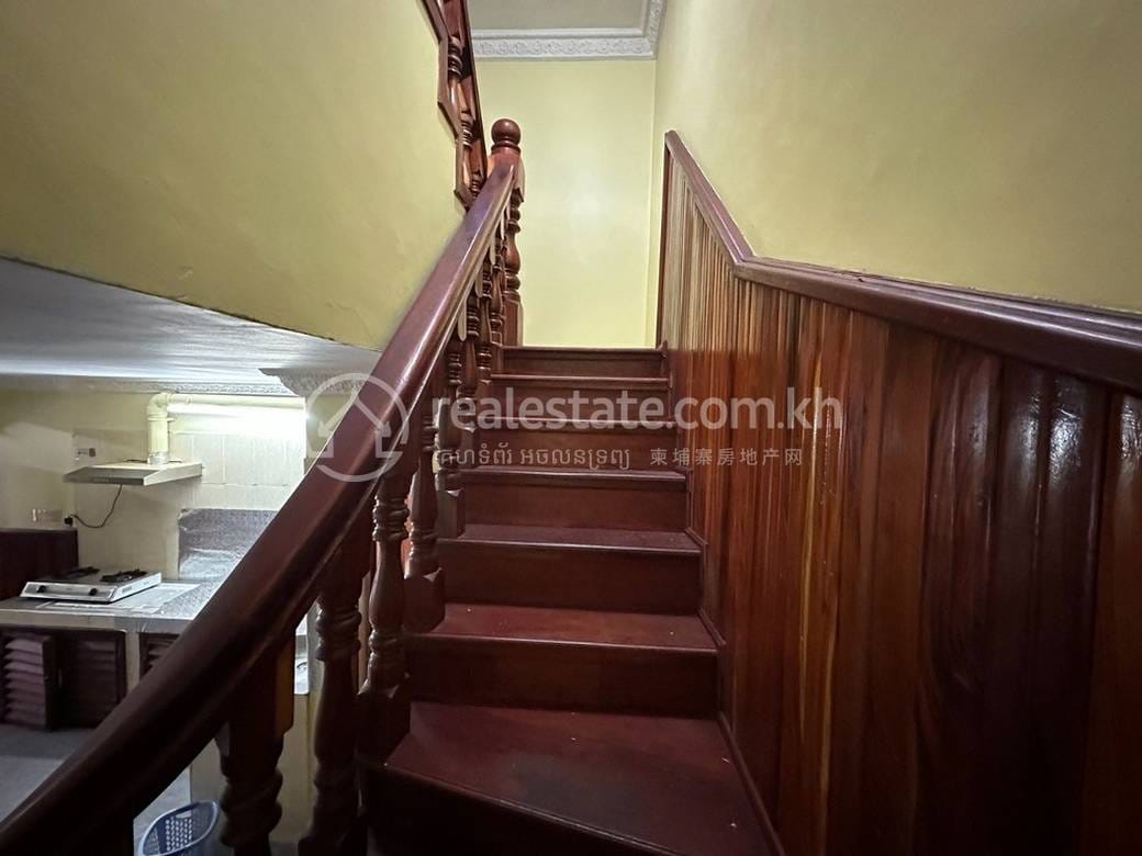Flat House K pronájmu in BKK 2, Boeng Keng Kang, Phnom Penh