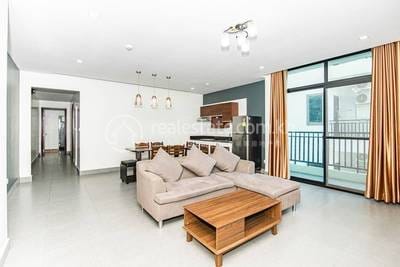 Apartment For Rent in Tonle Bassac, Chamkarmon, Phnom Penh