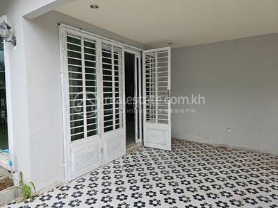 House and lot K pronájmu in Kampong Saom $600