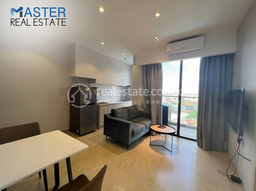 Condo For Rent with 1 Parking Space