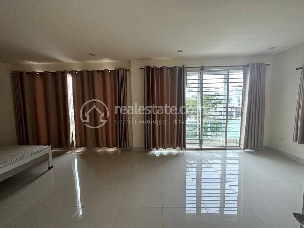 House and lot For Rent in National Road 4 Ream, Bet Trang, Kampong Saom, Sihanoukville