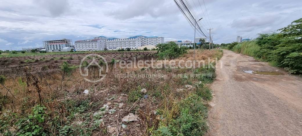 Sampov Poun Działka For Sale & Rent w Sampov Poun