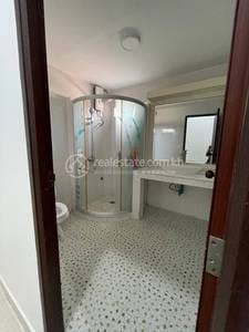 Daun Penh套房出租，价格$320