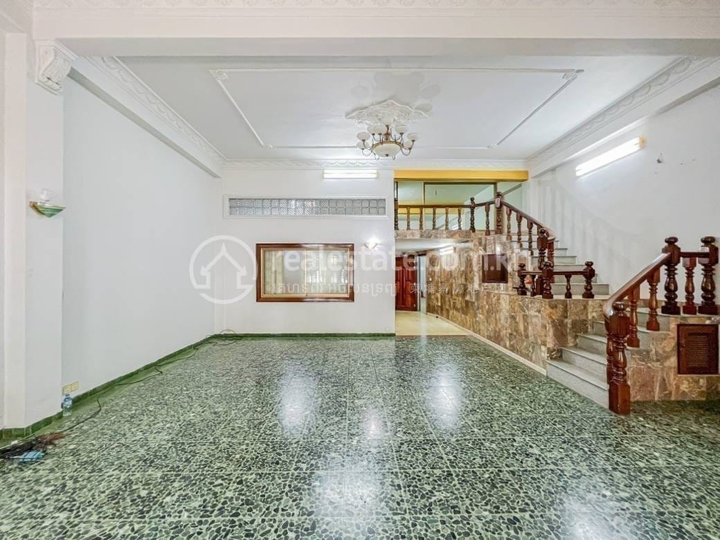 บ้าน ราคา $550,000
