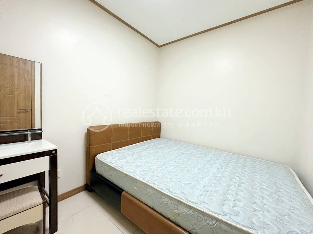 Condo For Rent in Toul Kork $700