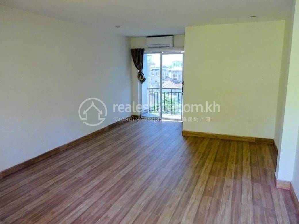 Sangkat Muoy Building For Sale in Sangkat Muoy