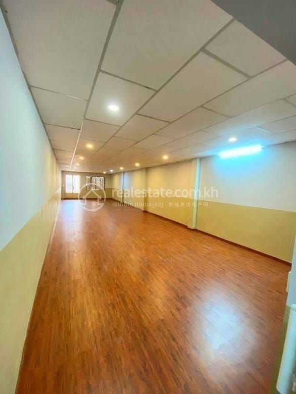 Flat House For Rent in Boeung Kak 2, Toul Kork, Phnom Penh