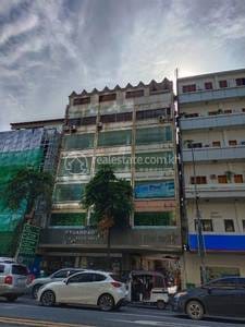 73平方米土地面积的店屋出售，价格$3,500,000