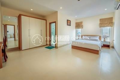  , Chakto Mukh, Daun Penh, プノンペン