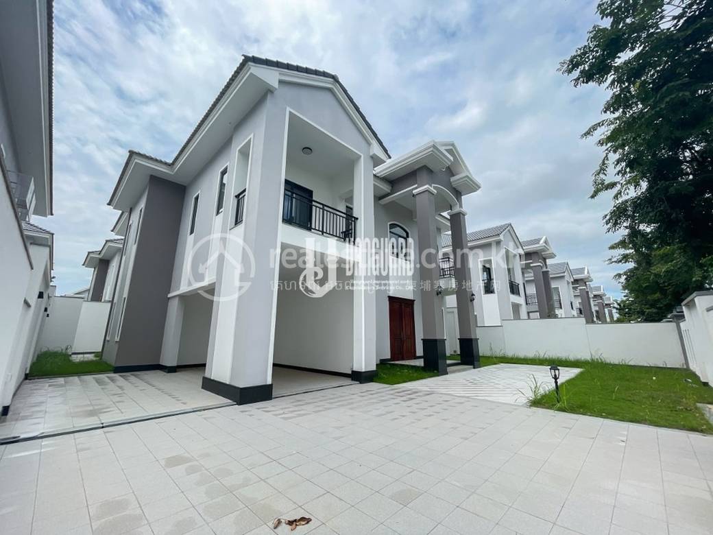 Villa À louer à Chroy Changvar $3,000