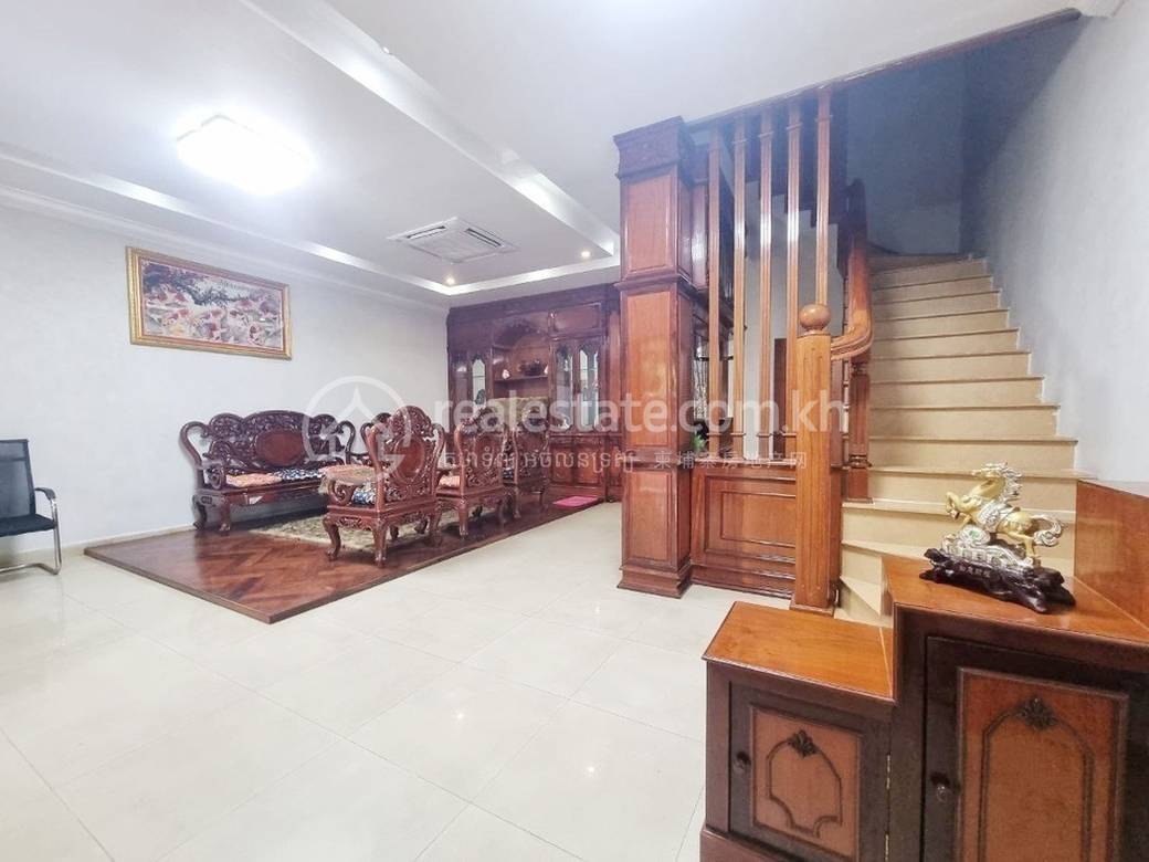 Tonle Bassac Vila K pronájmu in Tonle Bassac