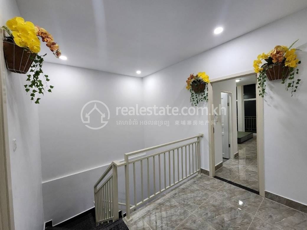 ลิงก์เฮ้าส์ สำหรับเช่า ใน Sihanoukville $1,500