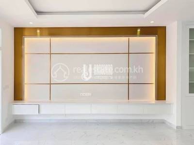  , Preaek Ta Sek, Chroy Changvar, Phnom Penh