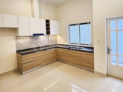 Borey Peng Huoth: The Star Platinum Eco Sunrise