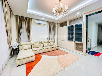 Borey Peng Huoth: The Star Platinum Mercurean I