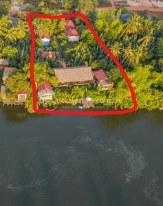 Road River, Kampong Kraeng县, Tuek Chhou市, 贡布