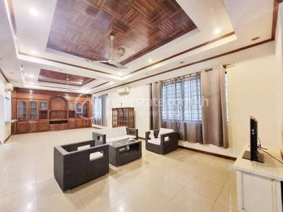 Boeung Kak 2, Toul Kork, พนมเปญ