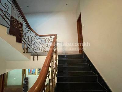    , Phnom Penh Thmey, Сен Сок, Пномпень
