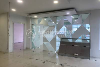  , BKK 1, Chamkarmon, พนมเปญ