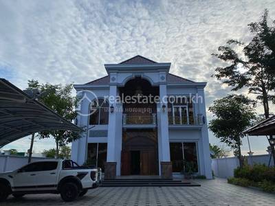 residential Villa for sale ใน Anlong Romiet รหัส 238867