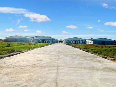 Damnak Ampil, Angk Snuol, Kandal