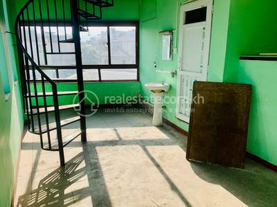 កំពង់ត្រាចខាងលិច, កំពង់ត្រាច, កំពត