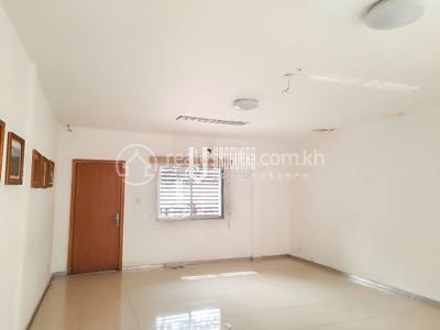  , Boeng Reang, Daun Penh, プノンペン