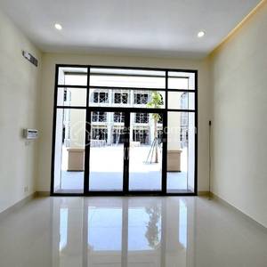 និរោធ, ច្បារអំពៅ, ភ្នំពេញ