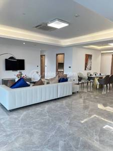   , អូរឬស្សី៣, ៧ មករា, ភ្នំពេញ