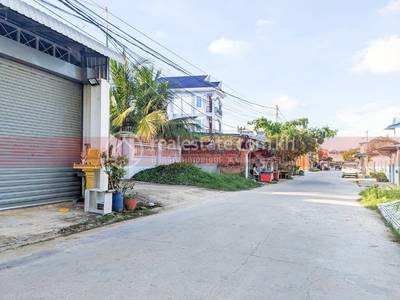 221 Sqm Land And Warehouse For Sale Sangkat Krang Thnong, Sen Sok Img1.jpg