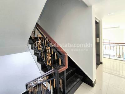 Tonle Bassac, Chamkarmon, Phnom Penh