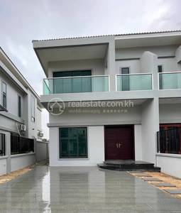  , កណ្ដែក, ប្រាសាទបាគង, សៀមរាប